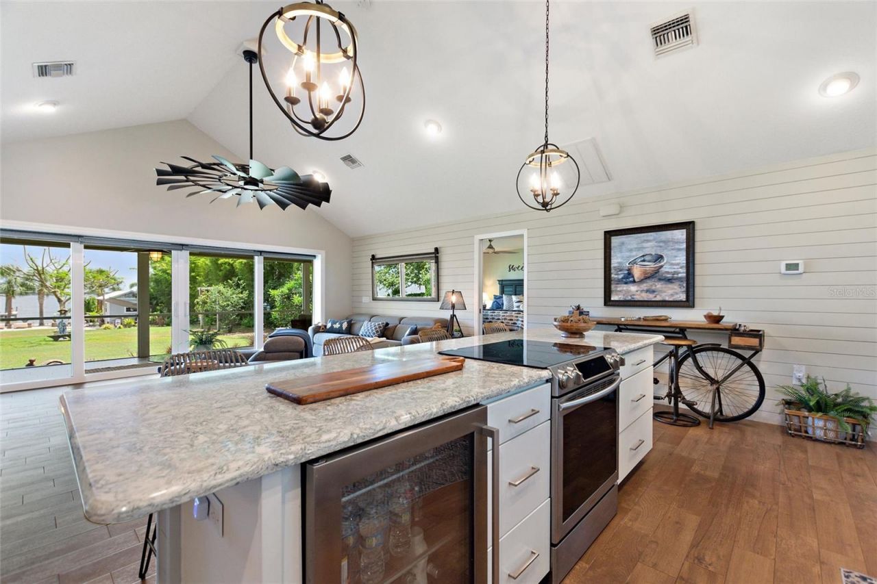 1395 S Lake Reedy Boulevard, Frostproof, FL 33843 Photo