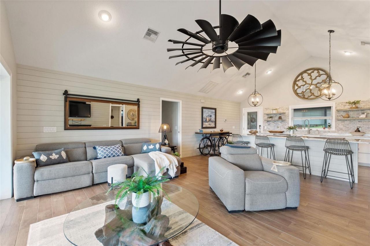 1395 S Lake Reedy Boulevard, Frostproof, FL 33843 Photo