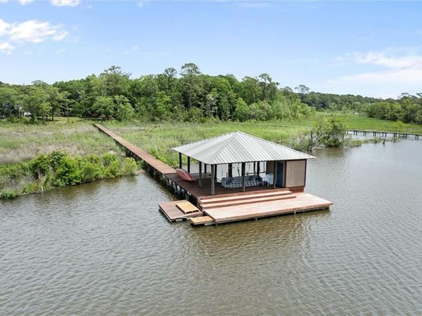 2637 Robin Hood Drive, Mobile, AL 36605