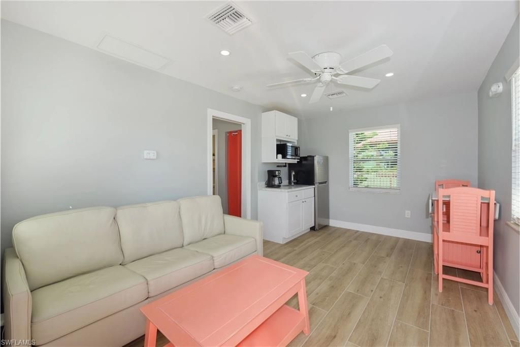 210 Dakota Ave, Fort Myers Beach, FL 33931 Photo