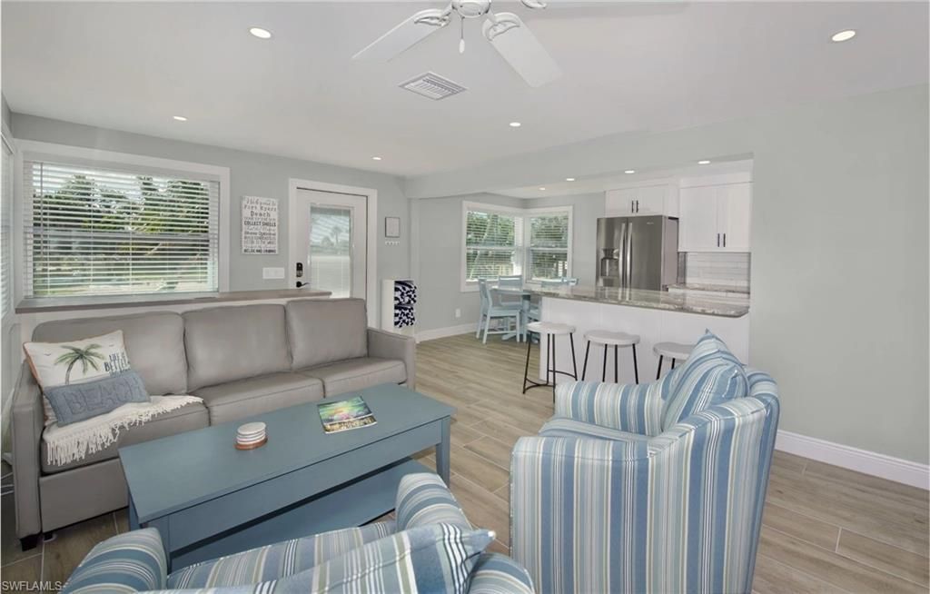 210 Dakota Ave, Fort Myers Beach, FL 33931 Photo