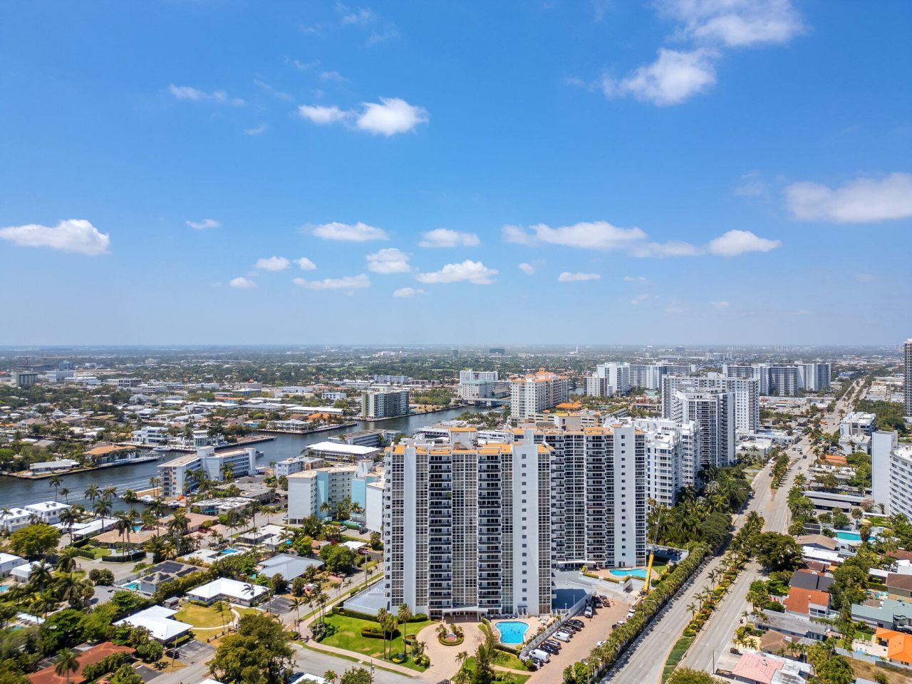 2701 N Ocean Boulevard, Unit 9e, Fort Lauderdale, FL 33308 Photo