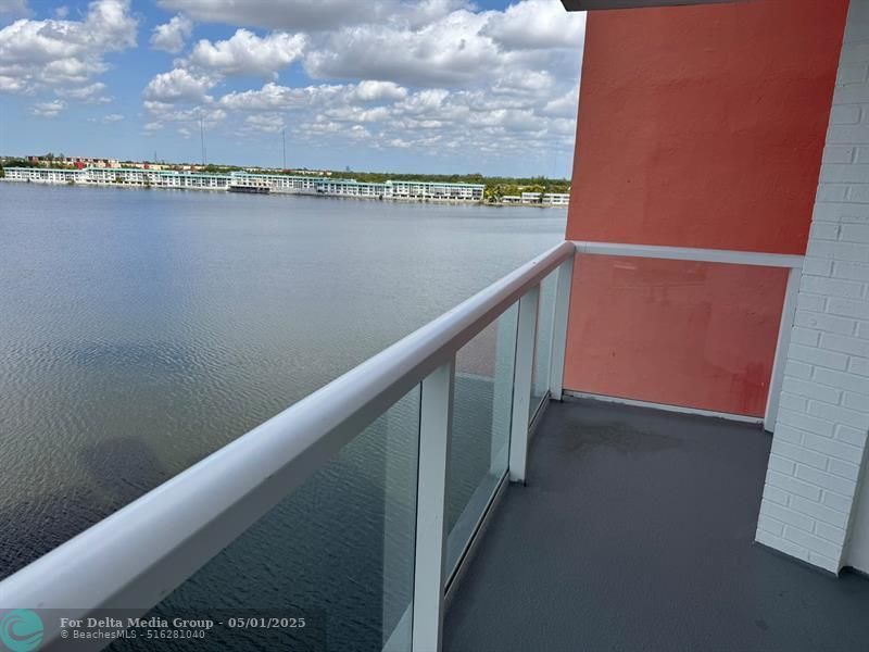 1301 NE Miami Gardens Drive, Unit 605W, Miami, FL 33179 Photo