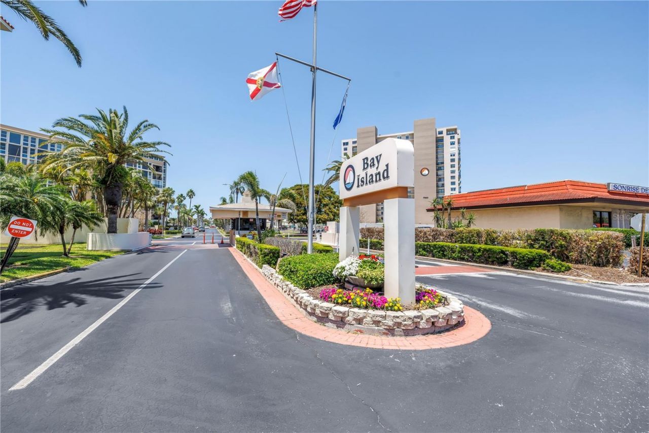 7625 Sun Island Drive S, Unit 106, South Pasadena, FL 33707 Photo