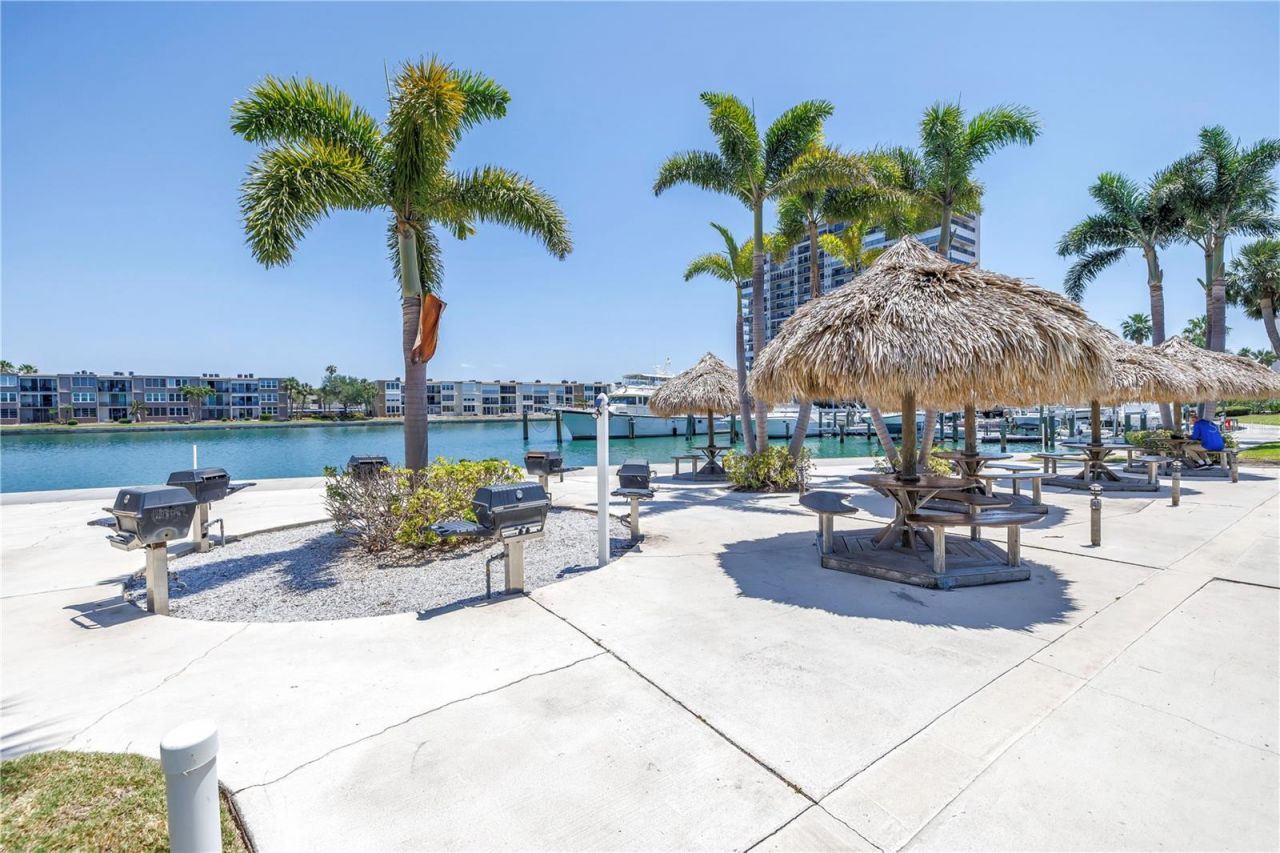 7625 Sun Island Drive S, Unit 106, South Pasadena, FL 33707 Photo