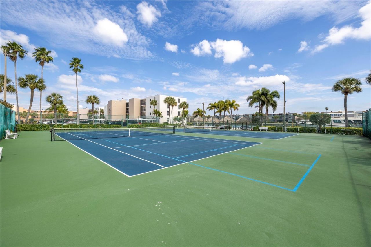 7625 Sun Island Drive S, Unit 106, South Pasadena, FL 33707 Photo