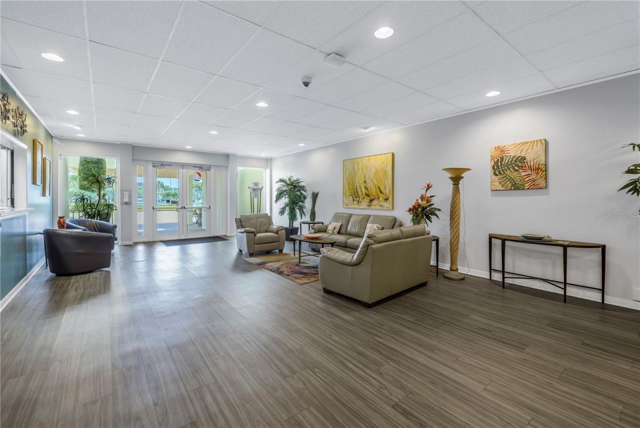 7625 Sun Island Drive S, Unit 106, South Pasadena, FL 33707 Photo