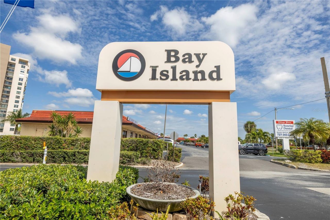 7625 Sun Island Drive S, Unit 106, South Pasadena, FL 33707 Photo