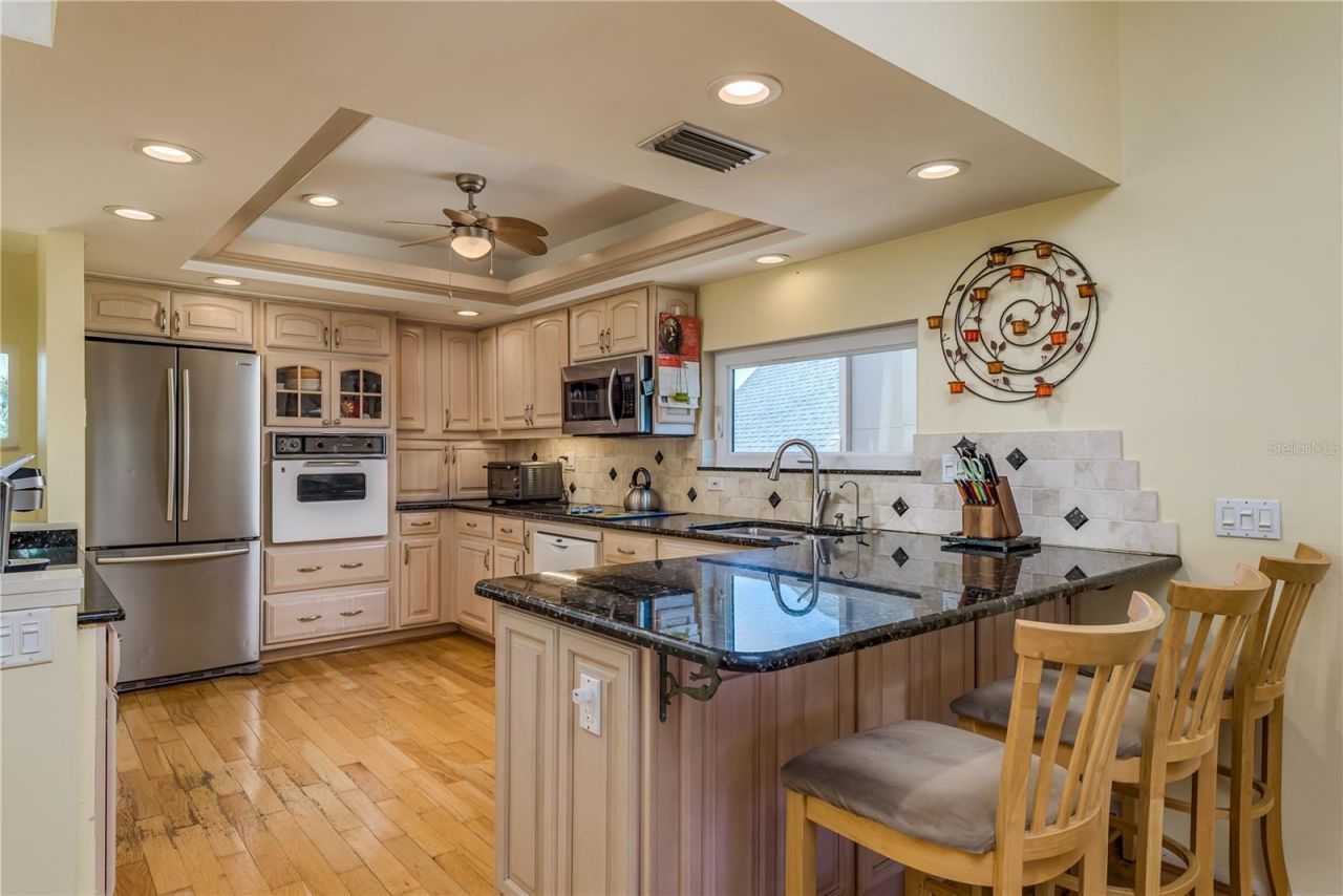 2202 Donato Drive, Belleair Beach, FL 33786 Photo