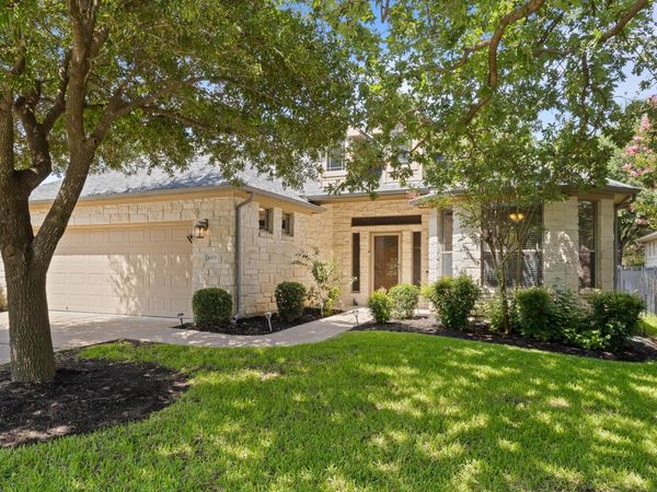 1005 Fort Davis ST, Georgetown, TX 78633