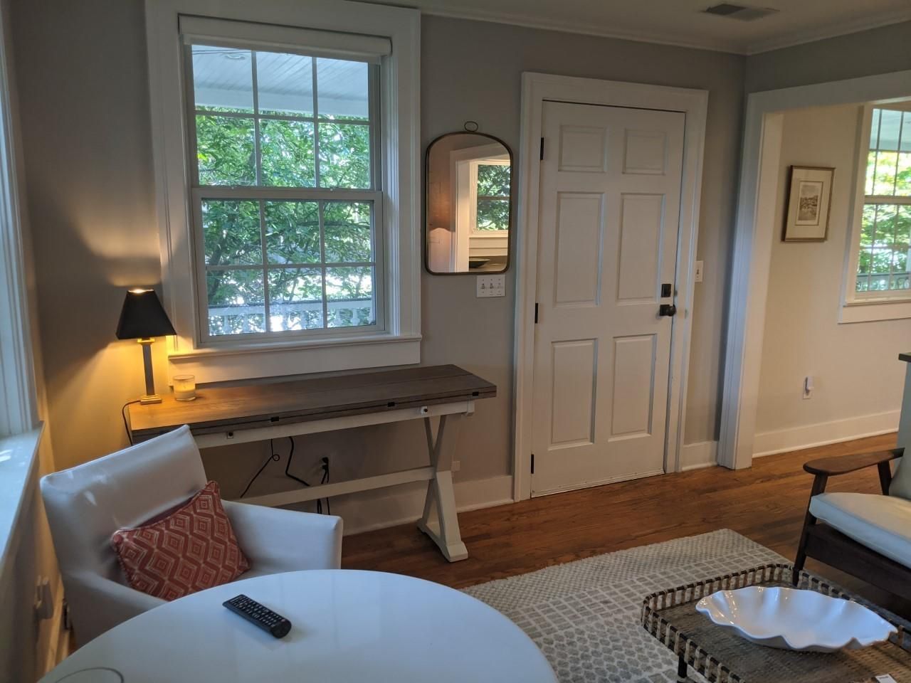 36 Charlotte Street Photo 10