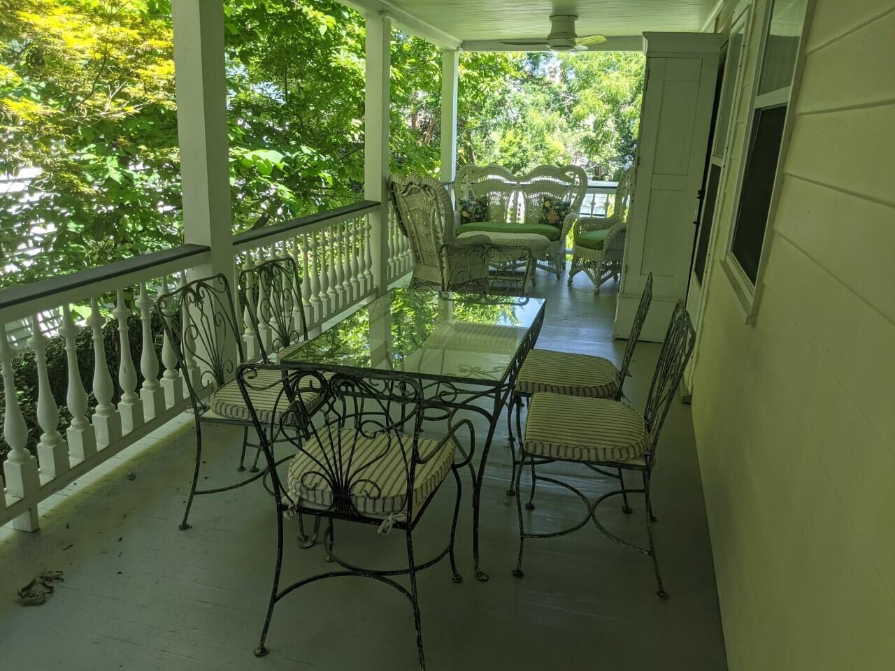 36 Charlotte Street Photo 25