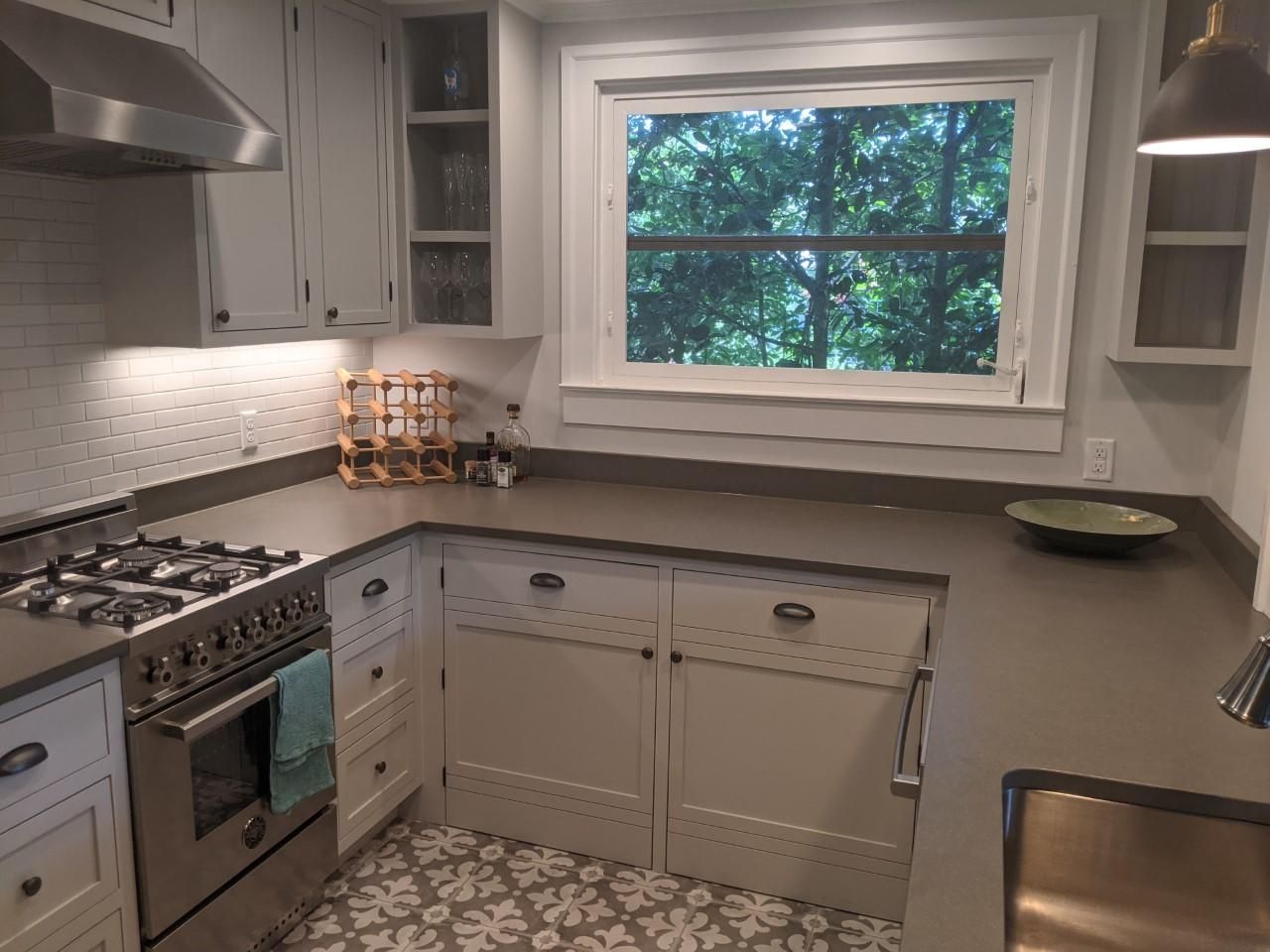 36 Charlotte Street Photo 9