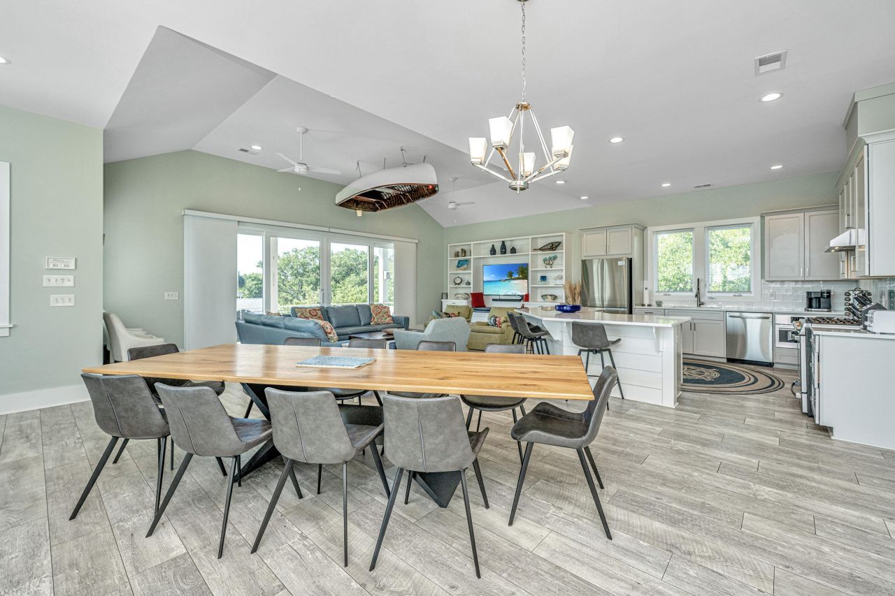 2501 Myrtle Street Photo 11