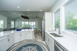 2501 Myrtle Street photo 4