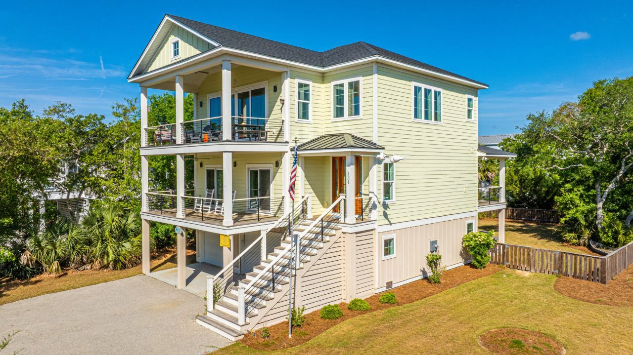 2501 Myrtle Street Photo 6