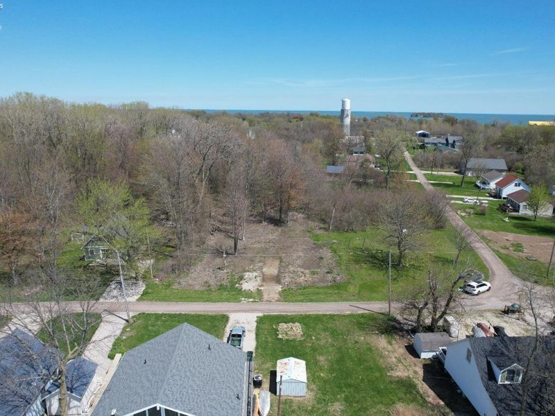 1053 Harborview Drive, Middle Bass Island, OH 43446 Photo 6