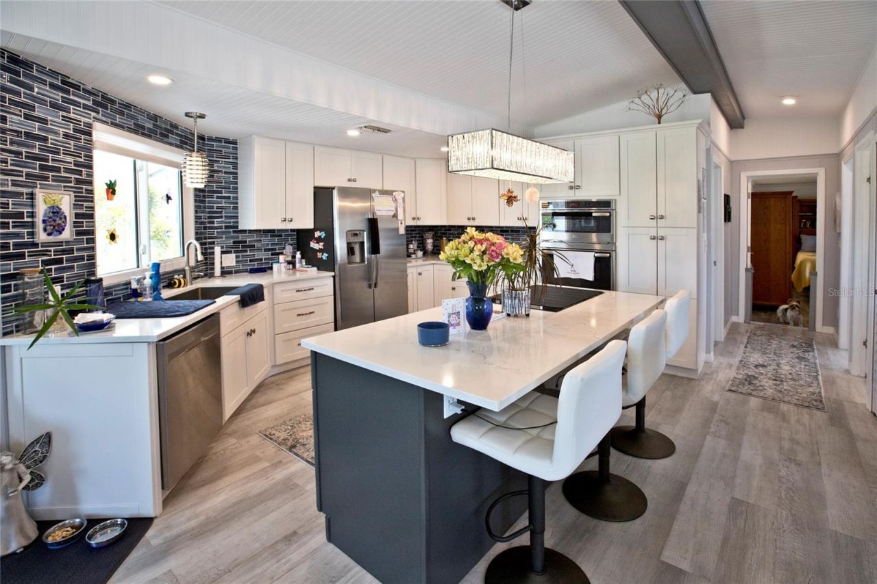 4111 E 13th Street E, Ellenton, FL 34222 Photo