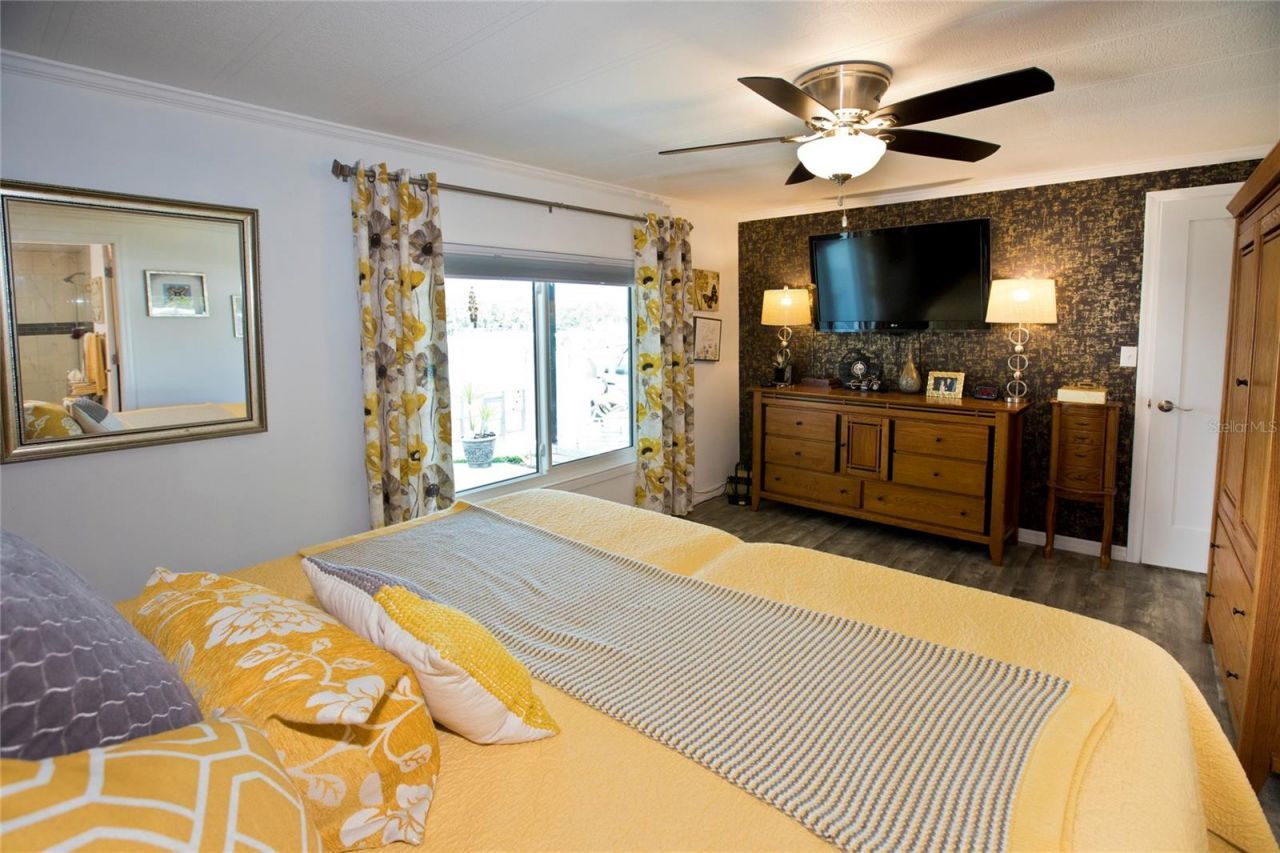 4111 E 13th Street E, Ellenton, FL 34222 Photo