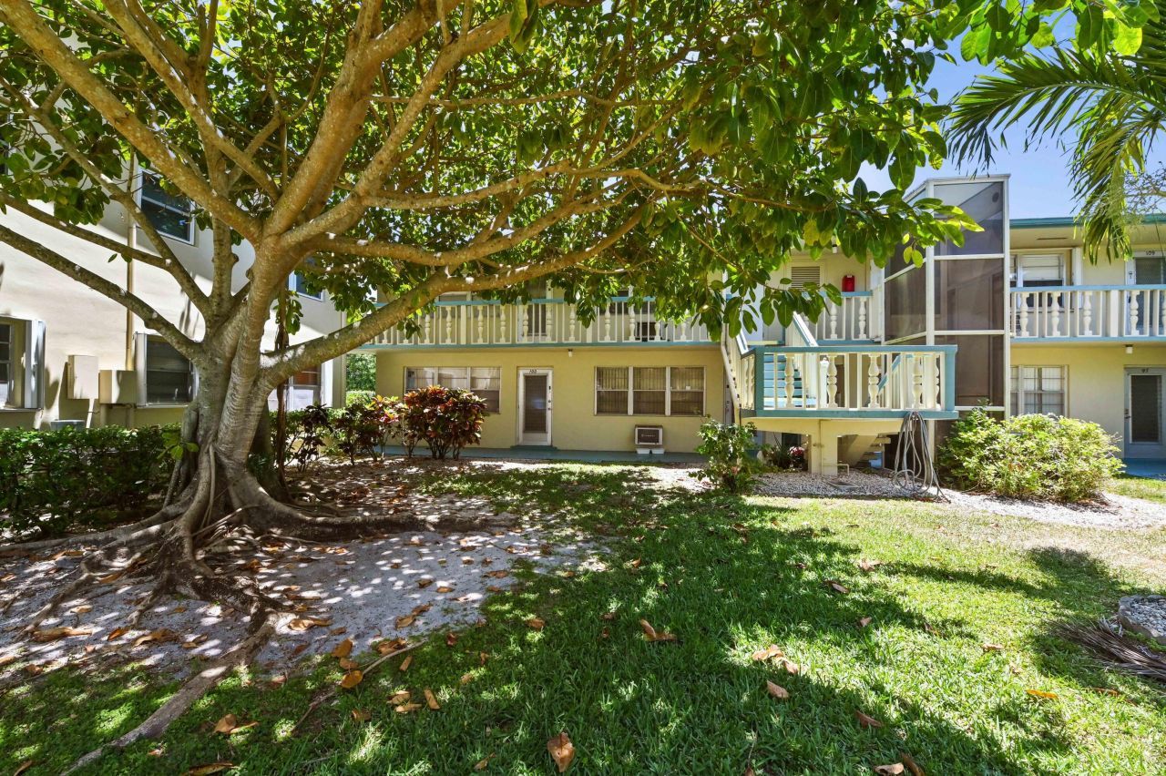 111 Dorchester E, Unit 111, West Palm Beach, FL 33417 Photo