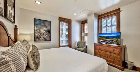 8001 Northstar Drive, Truckee, CA 96161 Photo