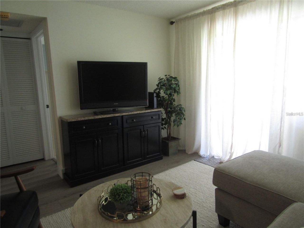 4516 Longwater, Unit 29, Sarasota, FL 34235 Photo