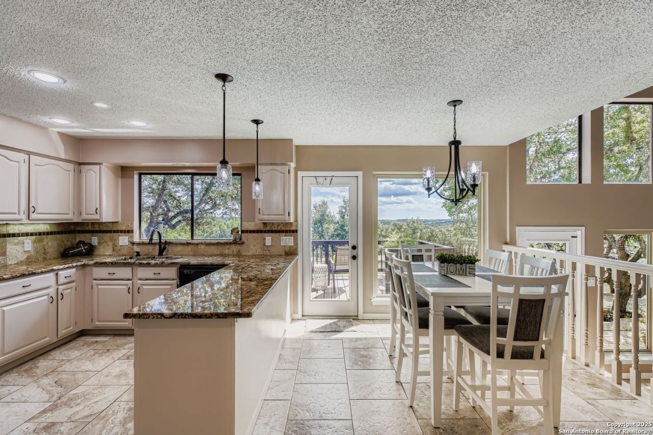 2928 Hidden Elm, San Antonio, TX 78261 Main Photo