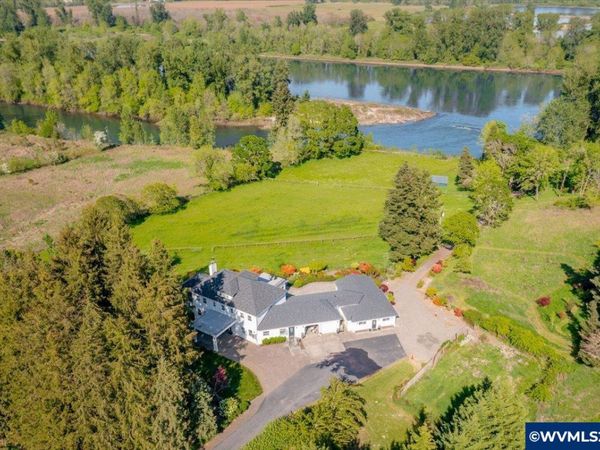 4698 Wallace Rd NW, Salem, OR 97304