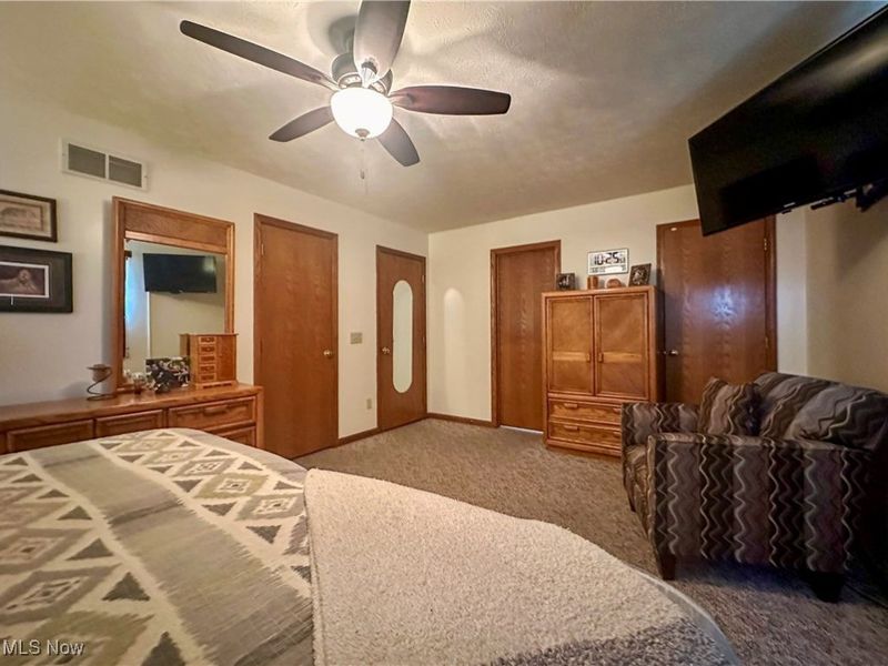 1218 Ohltown Mcdonald Road, Mineral Ridge, OH 44440 Photo 25