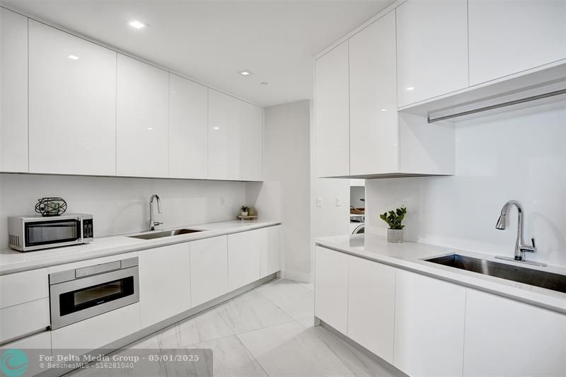 701 N Fort Lauderdale Beach Boulevard, Unit PH1801, Fort Lauderdale, FL 33304 Photo