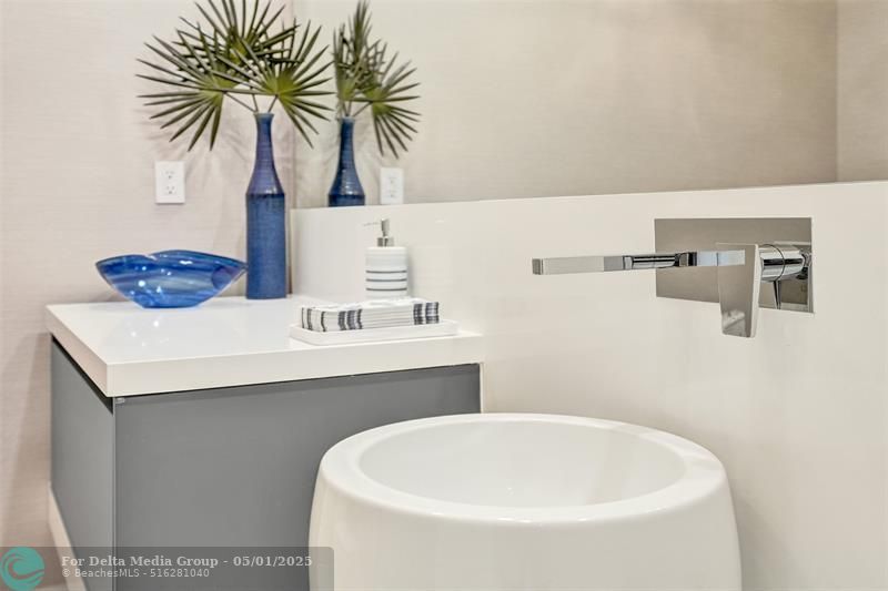 701 N Fort Lauderdale Beach Boulevard, Unit PH1801, Fort Lauderdale, FL 33304 Photo