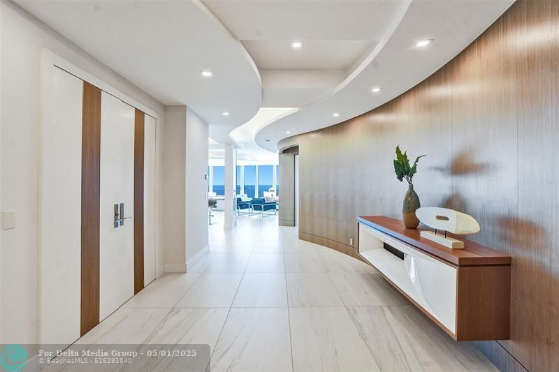 701 N Fort Lauderdale Beach Boulevard, Unit PH1801, Fort Lauderdale, FL 33304 Photo