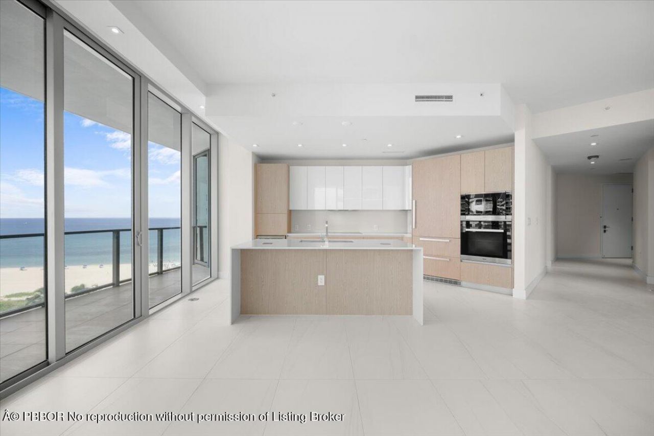 3100 N Ocean Drive, Unit H-1009, Singer Island, FL 33404 Photo
