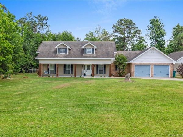 928 Crawford Drive, Lake Charles, LA 70611