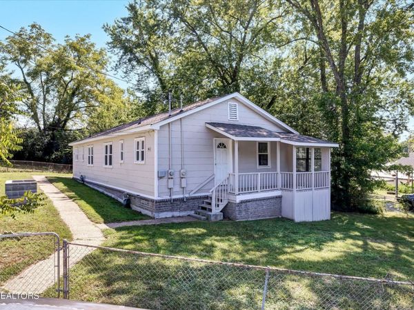 617 W Outer Drive, Oak Ridge, TN 37830