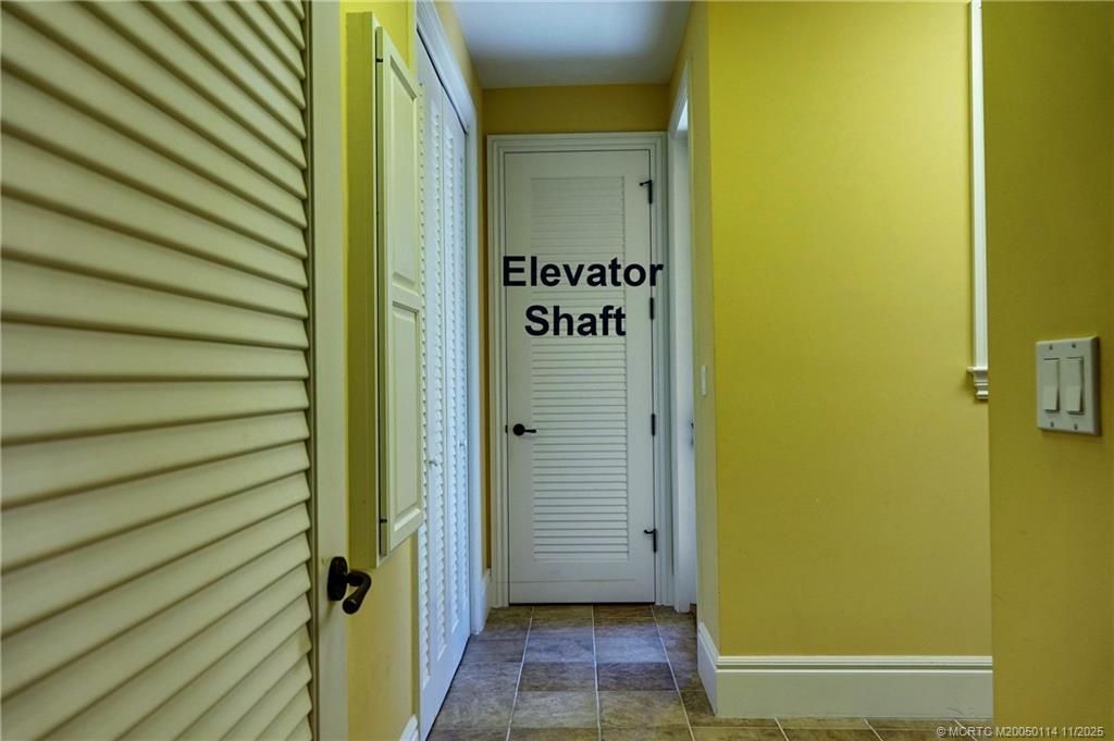 31 N River Road, Stuart, FL 34996 Photo