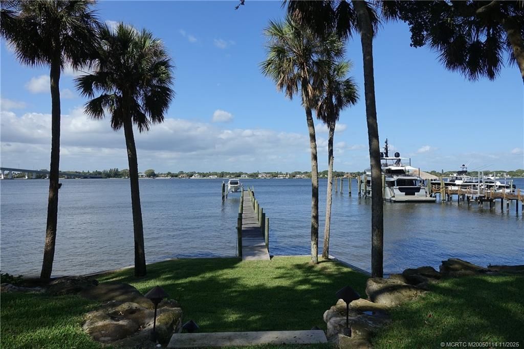 31 N River Road, Stuart, FL 34996 Photo