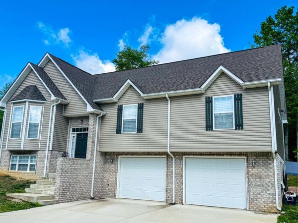 344 Kayla Lane, Oneida, TN 37841