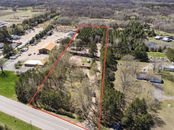 13960 Lake Drive NE, Columbus, MN 55025