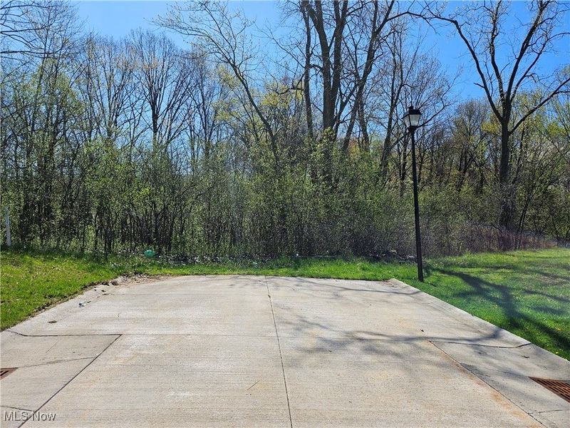 Hubbell Circle, Bedford, OH 44146 Photo 1