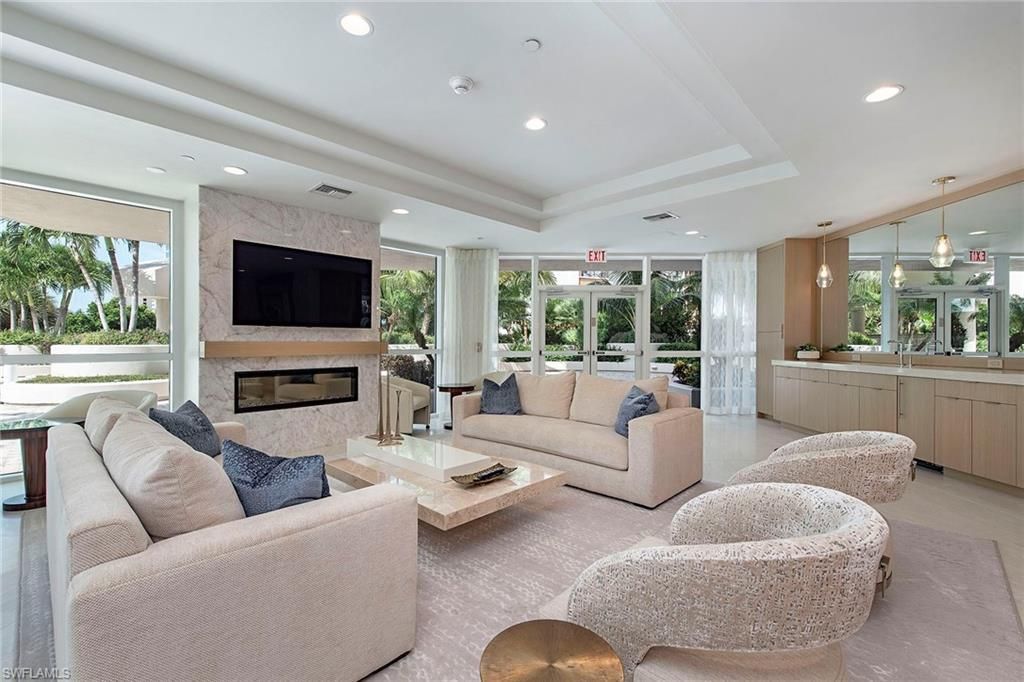 4255 Gulf Shore Blvd N, Unit 1403, Naples, FL 34103 Photo