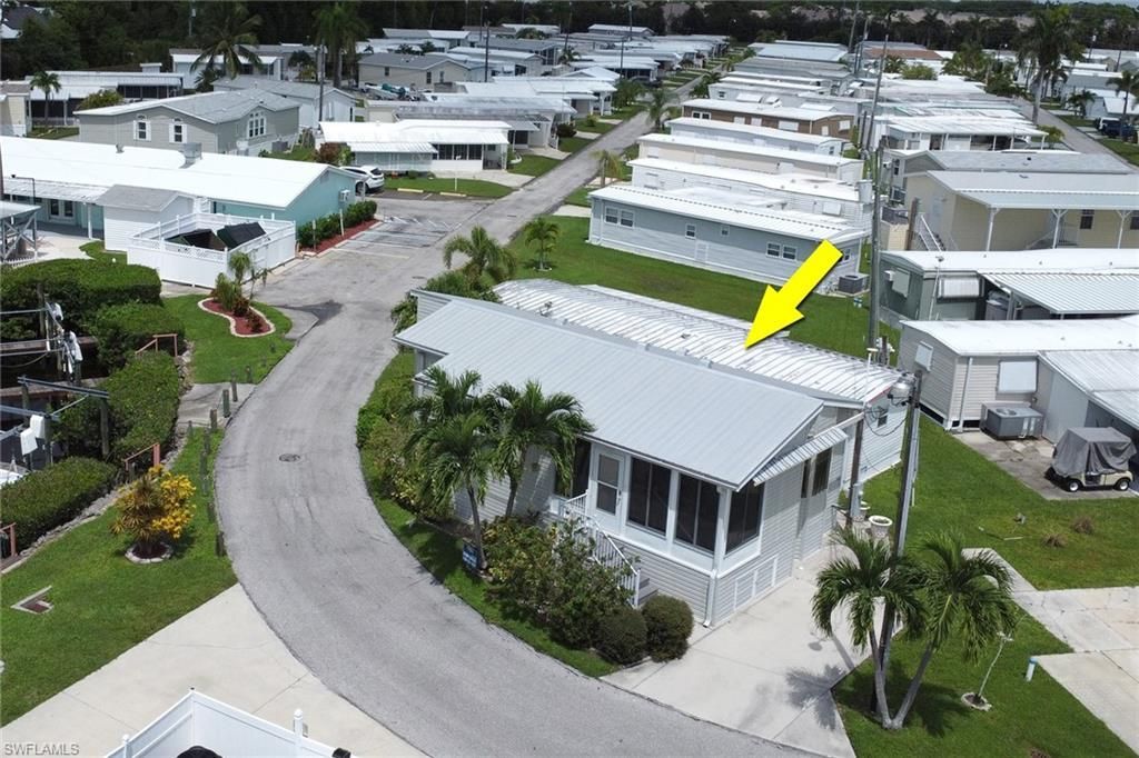 20721 Basin Dr, Estero, FL 33928 Photo