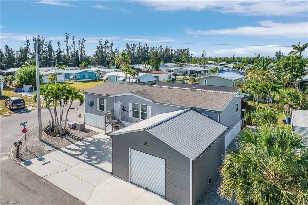 7157 Ladyfish Dr, Saint James City, FL 33956 Photo