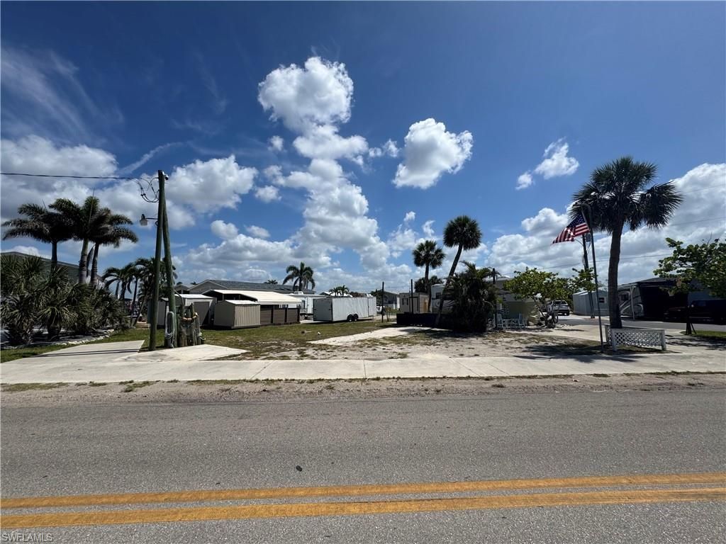 1599 Main St, Fort Myers Beach, FL 33931 Photo