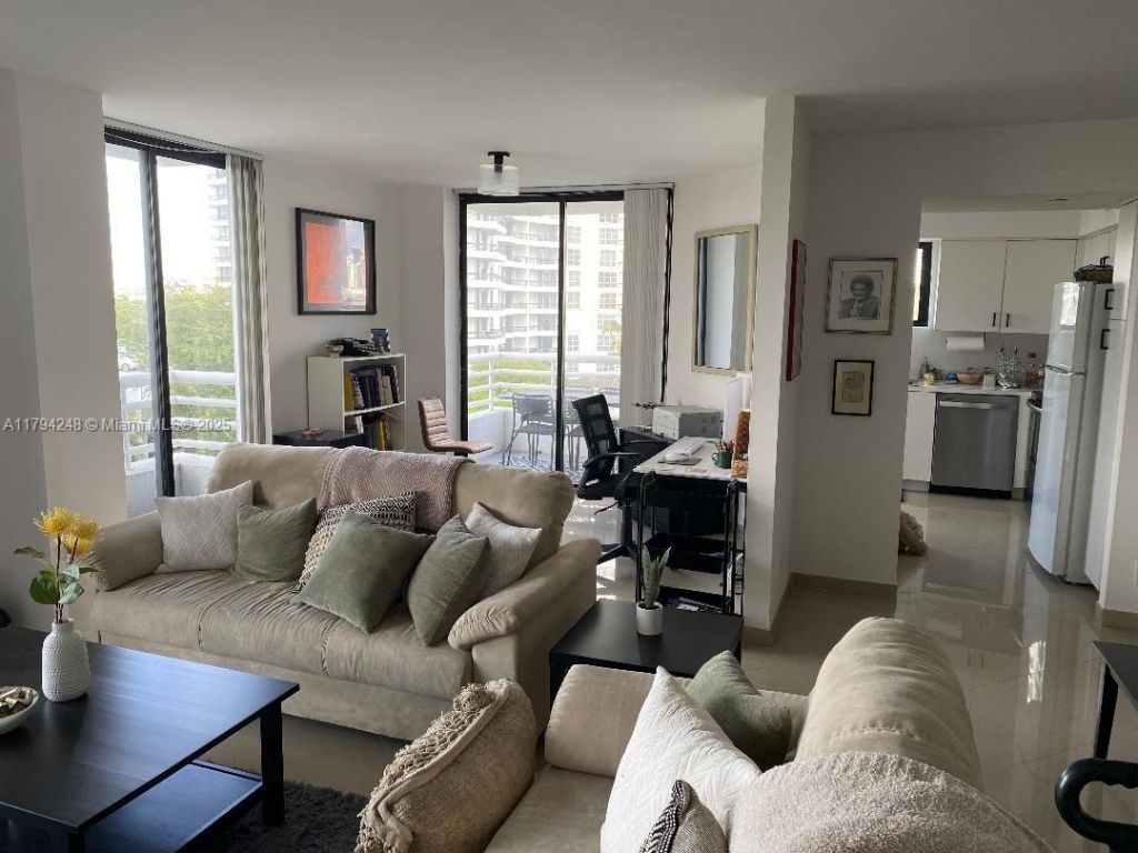 3300 NE 192nd St, Unit 612, Aventura, FL 33180 Photo