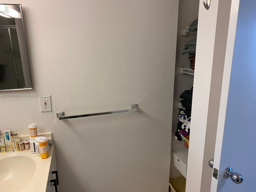 3300 NE 192nd St, Unit 612, Aventura, FL 33180 Photo