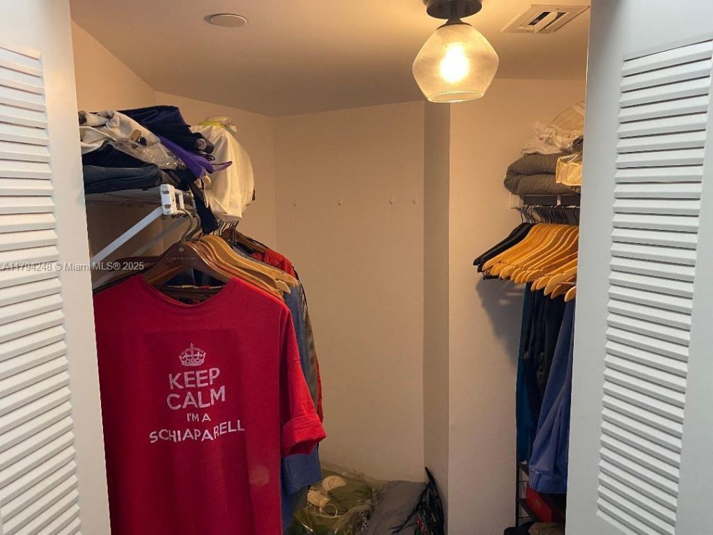 3300 NE 192nd St, Unit 612, Aventura, FL 33180 Photo