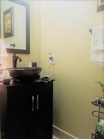 4854 NW 110th Pl, Doral, FL 33178 Photo