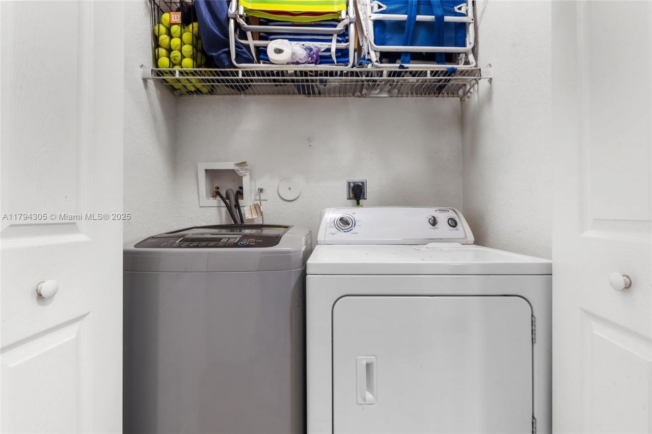 10012 NW 7 St, Unit 107, Miami, FL 33172 Photo