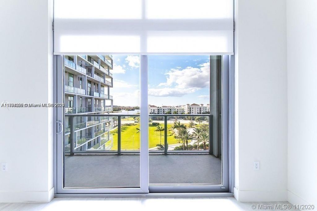 2000 Metropica Way, Unit 615, Sunrise, FL 33323 Photo